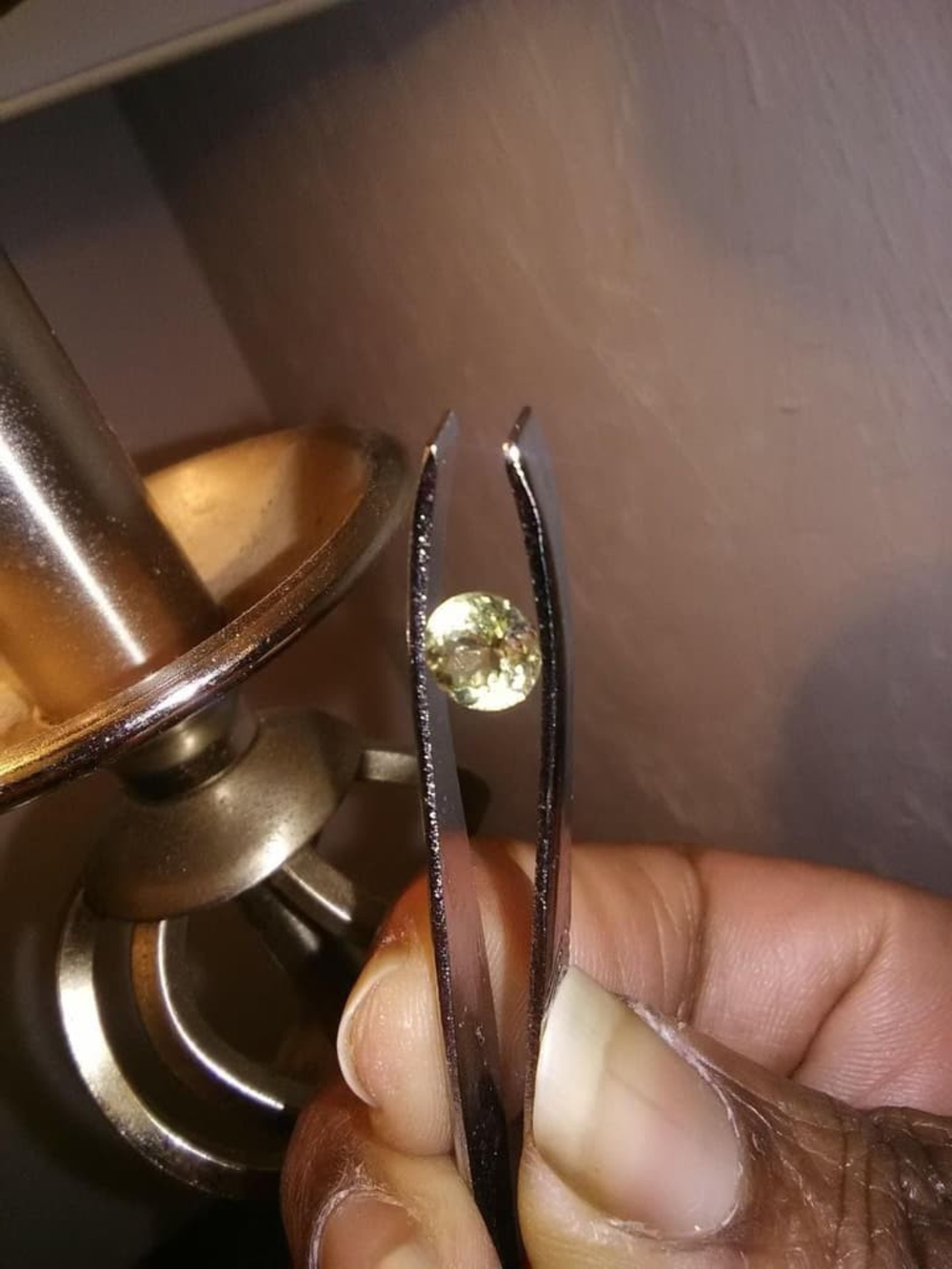 Lab Certified Natural 1.03ct Round Color Change Diaspore